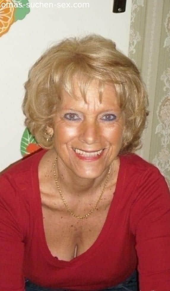 62-jährige Oma sucht Sexkontakte