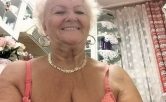 Fickrige Granny aus Aschaffenburg sucht Sex