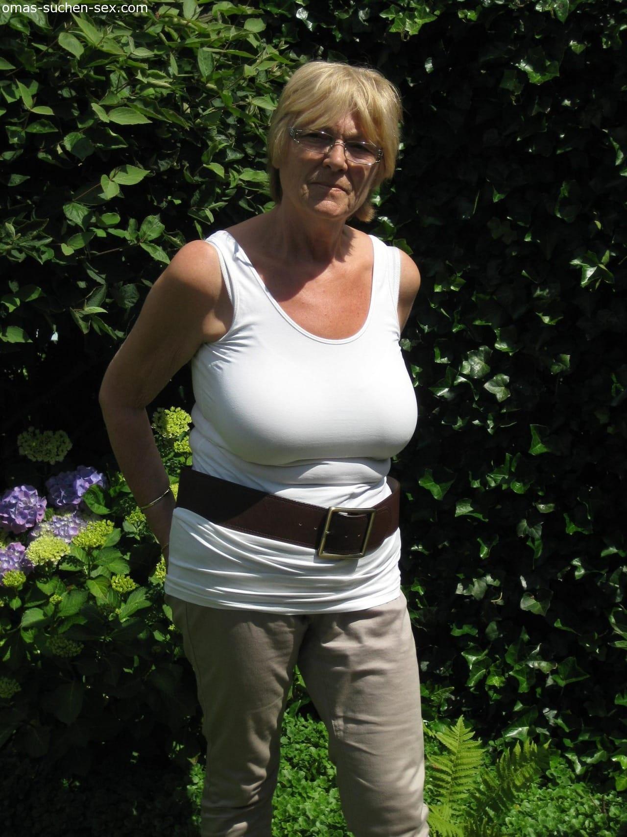 Lebenslustige Mittsechzigerin sucht erotischen Spaß in Villach Geile Mittsechzigerin